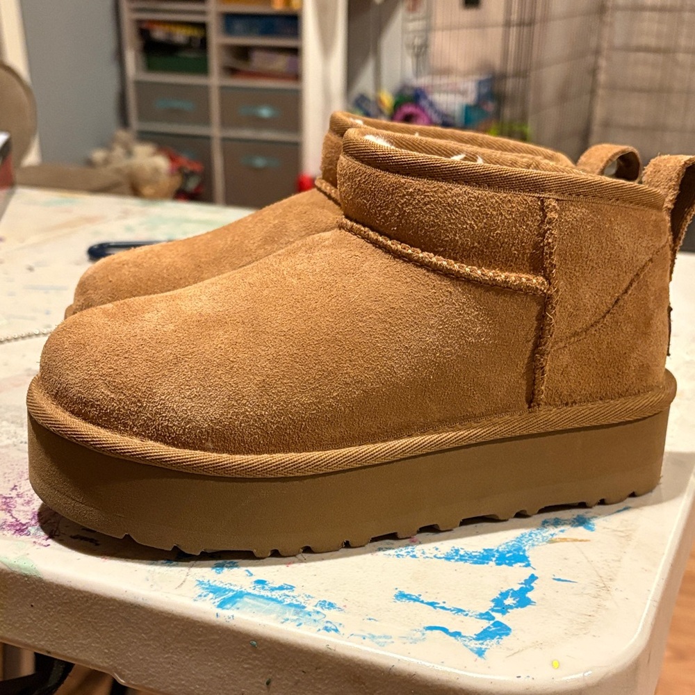 Tan Suede kids Ugg boots